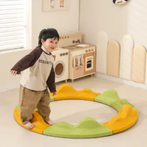 Curved stackable peak balance beam 2