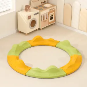 Curved stackable peak balance beam 4