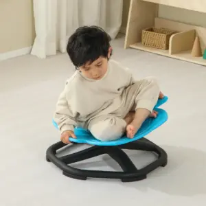Penguin Swivel chair 2