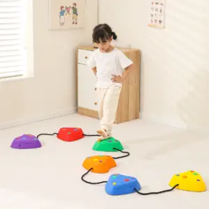 Smail Heart-shaped river stone with Ropes 2