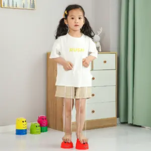 Smiling face stilts 2