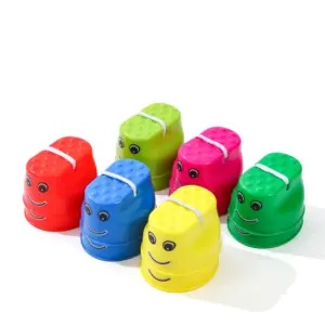 Smiling face stilts 3
